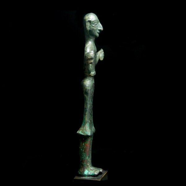 Elamite Statuette of a Worshipper Side