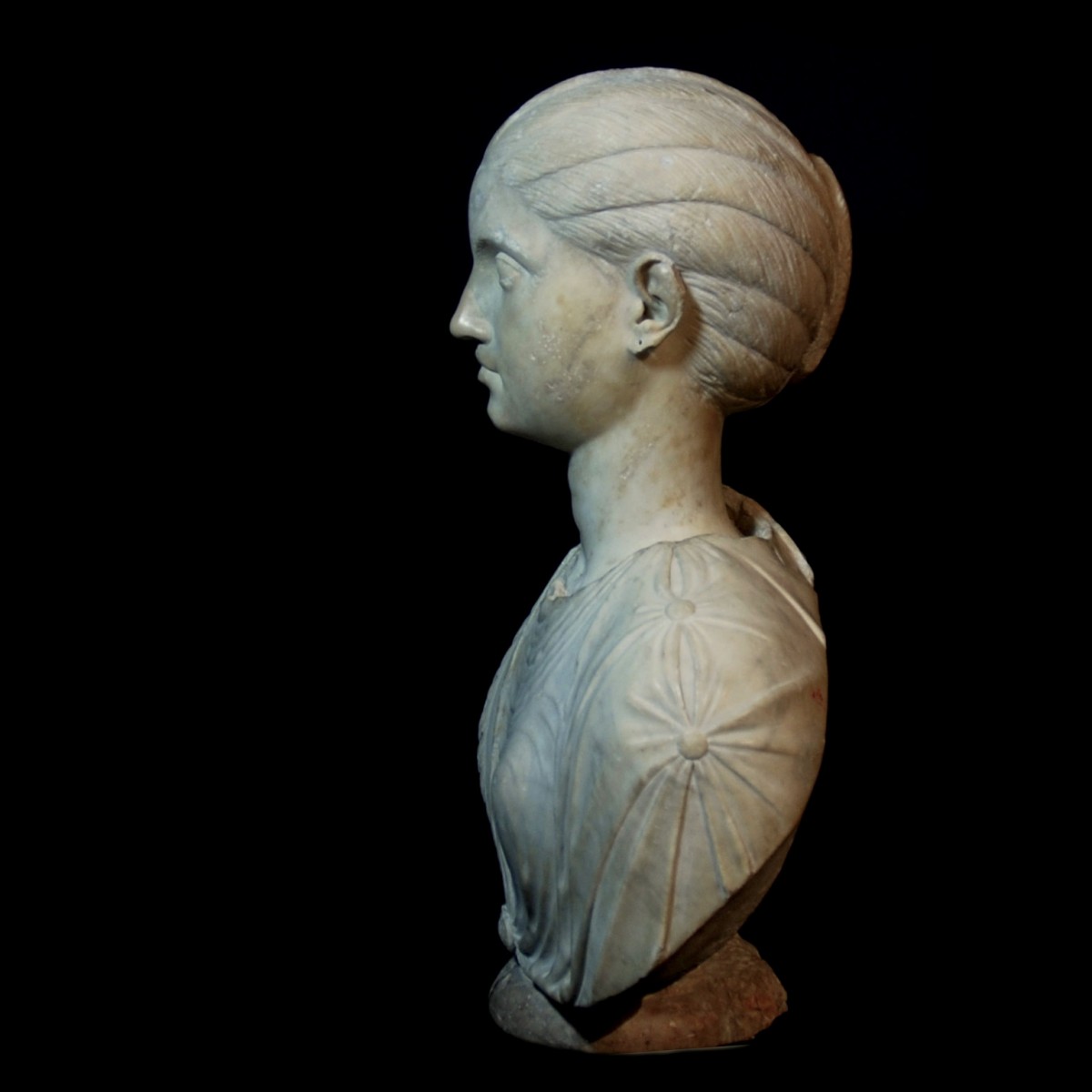 Roman marble bust of a girl Severan period left