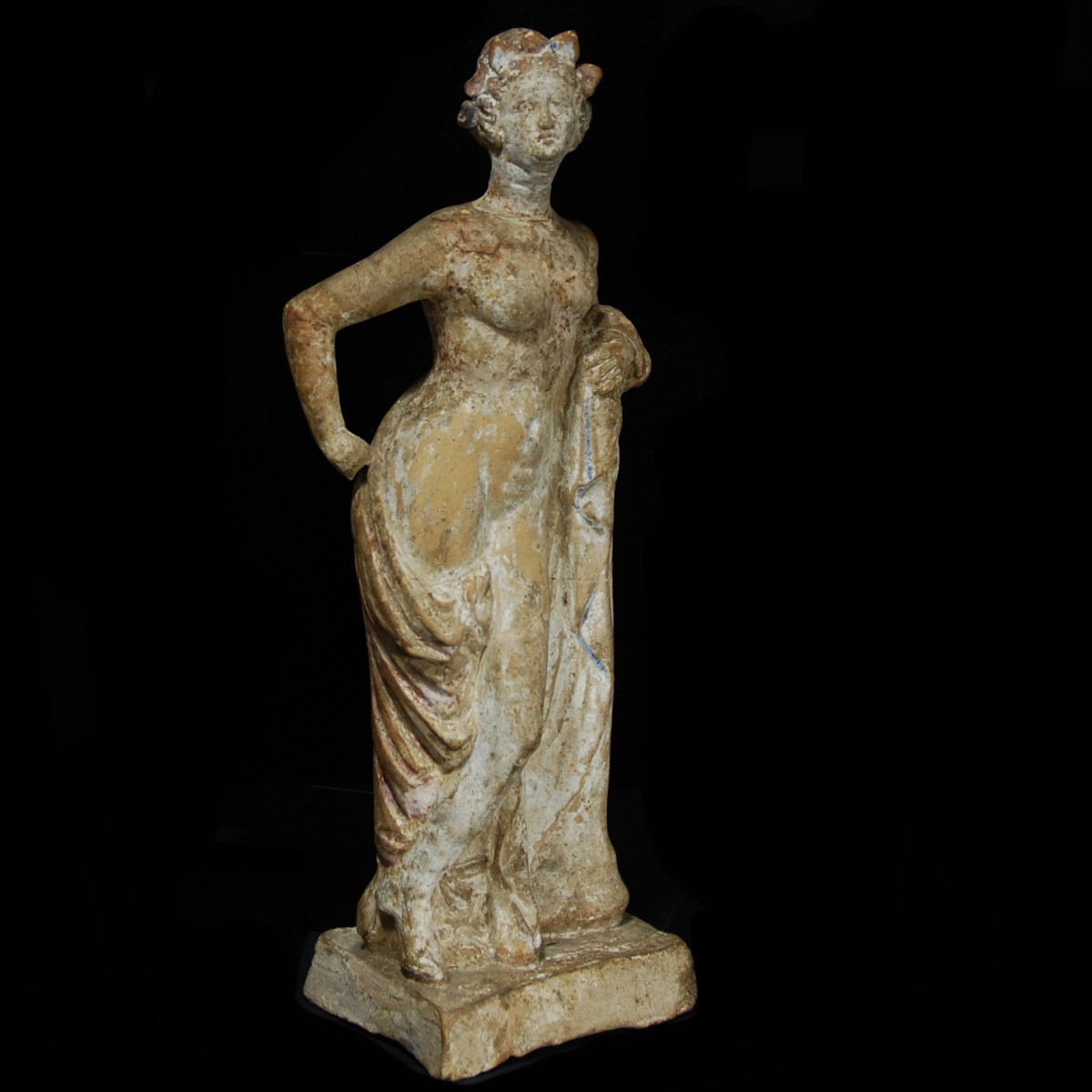 Hellenistic terracotta statue of aphrodite half right