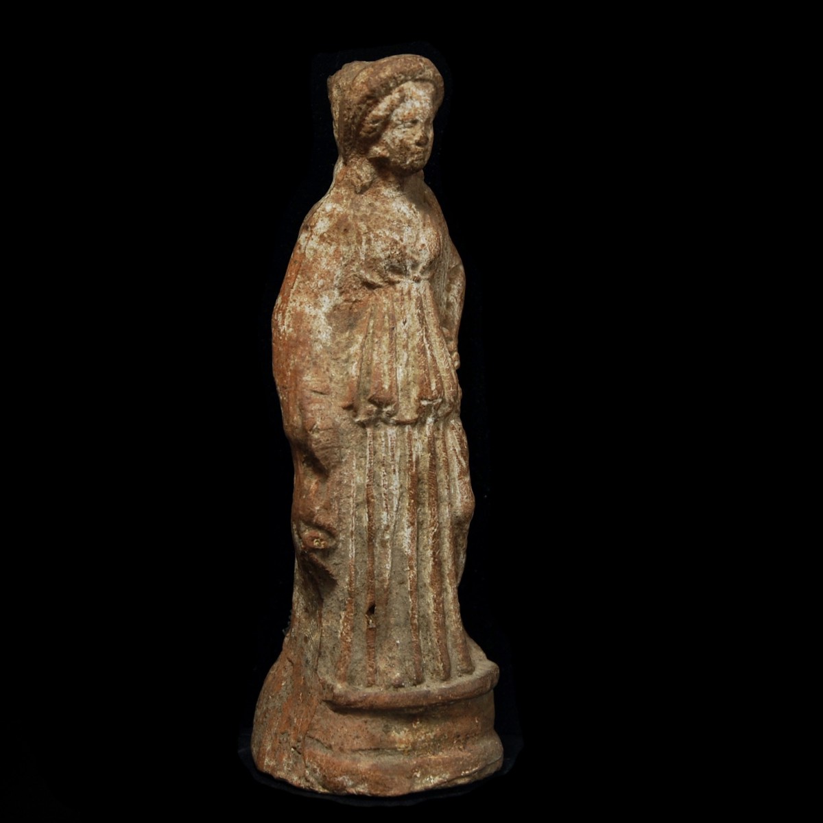 Cypriot terracotta statue of a woman half right