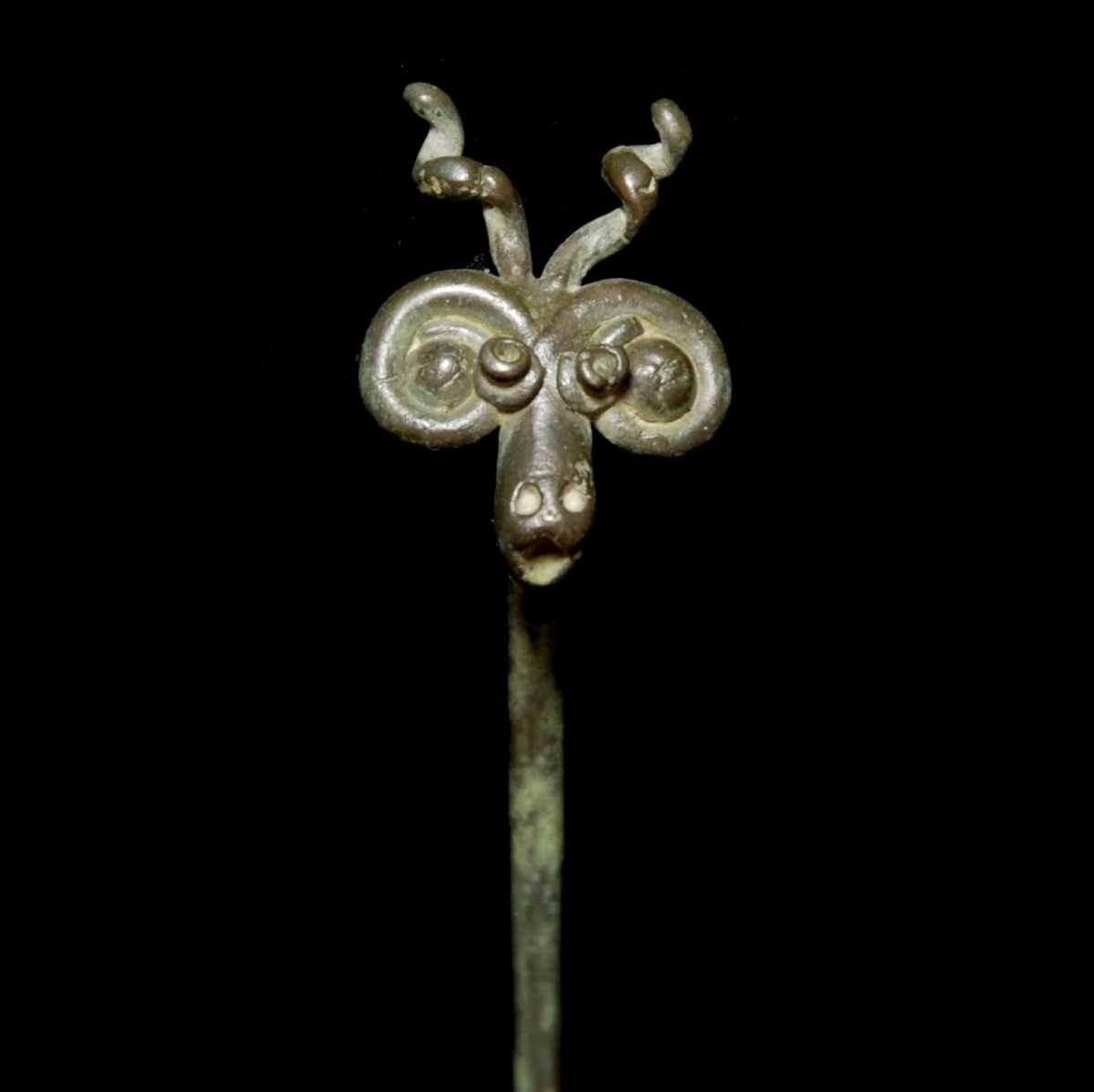 Iranian Bronze needle with deer head detail