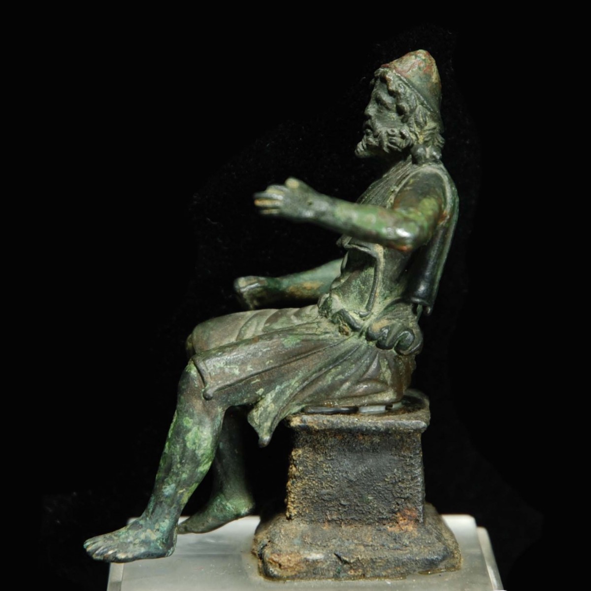 Hellenistic Bronze statuette of Hephaistos left