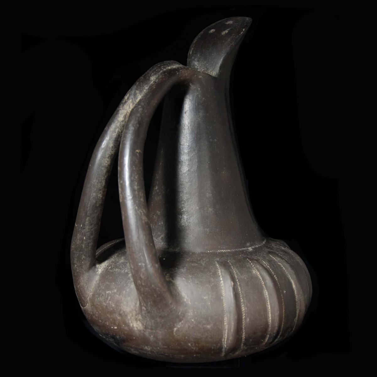 Etruscan beak spouted jug half right