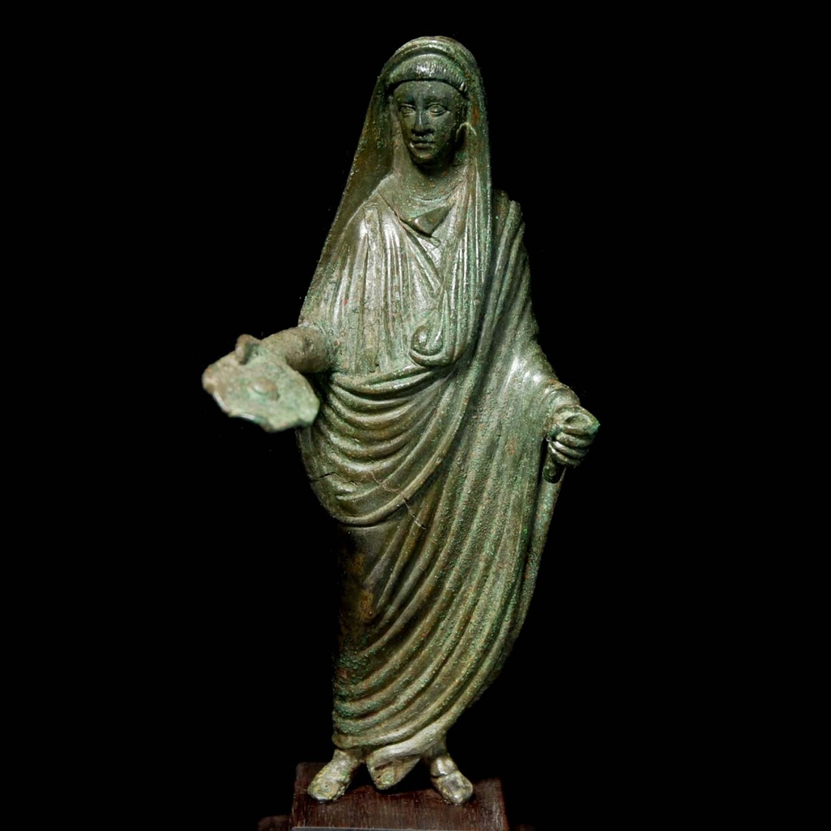 Roman bronze statuette of a Pontifex Maximus