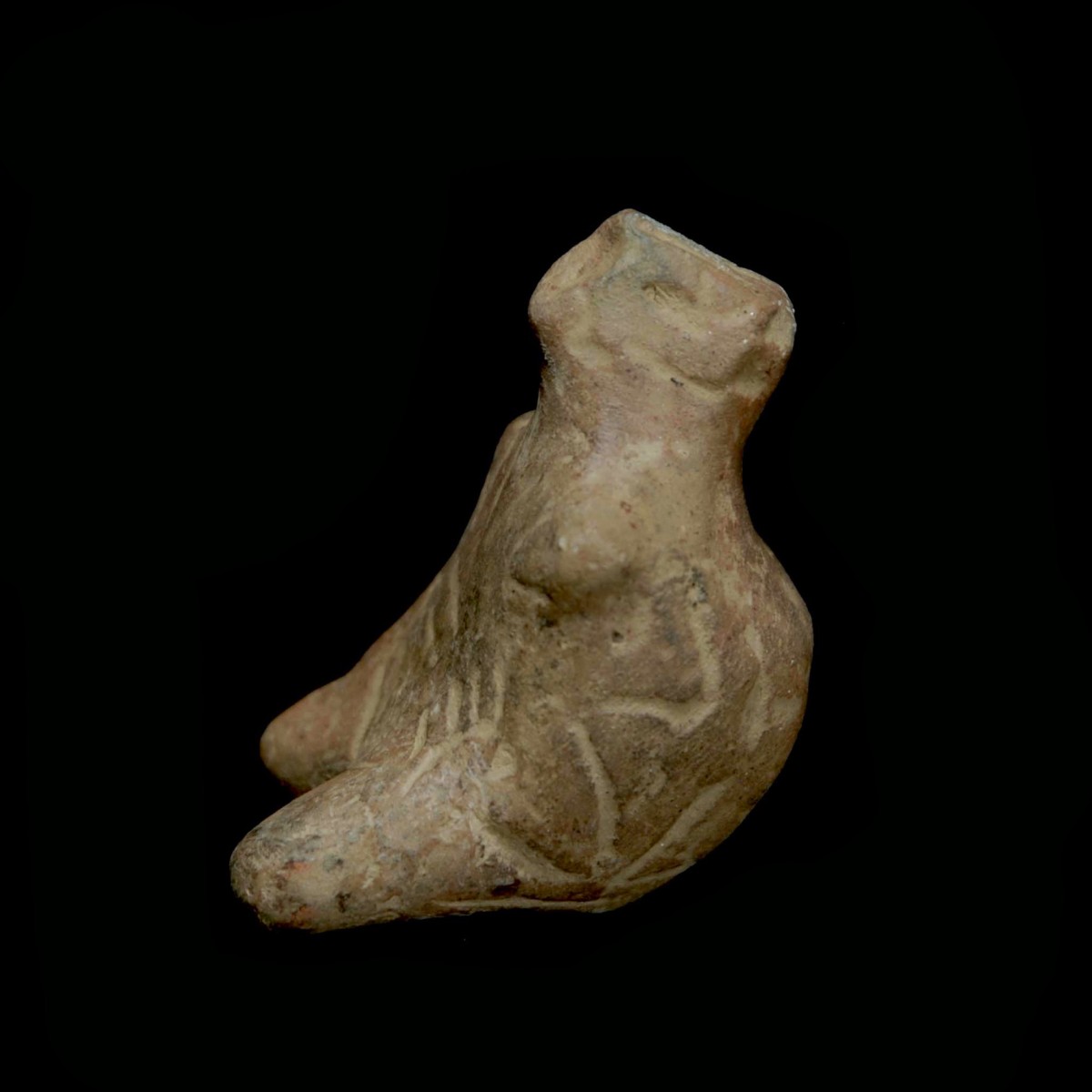 Seated vinca terracotta idol left