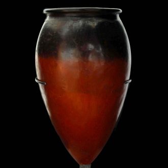 Monumental Pre-dynastic Vase of the Blacktop Ware