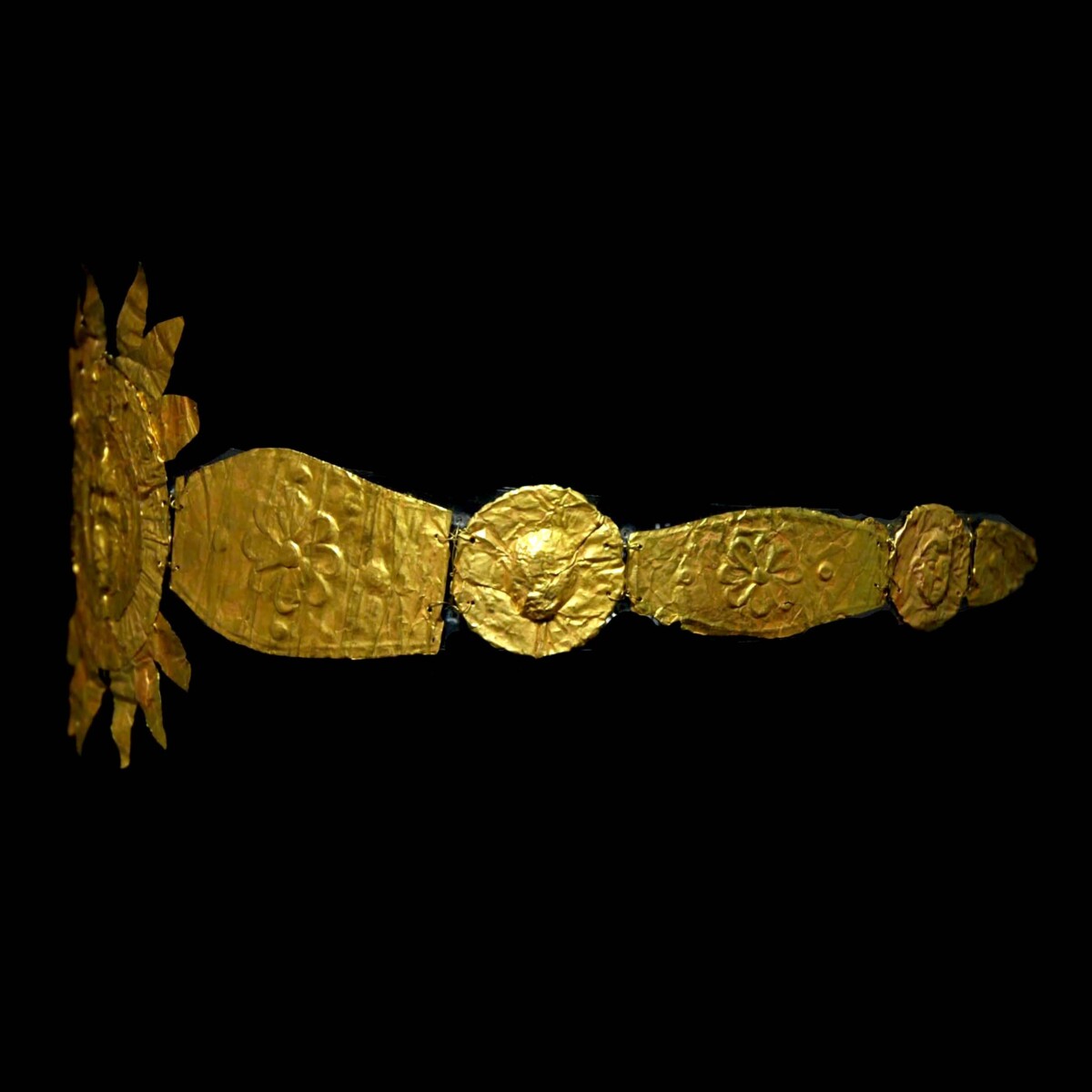 Hellenistic gold diadem left