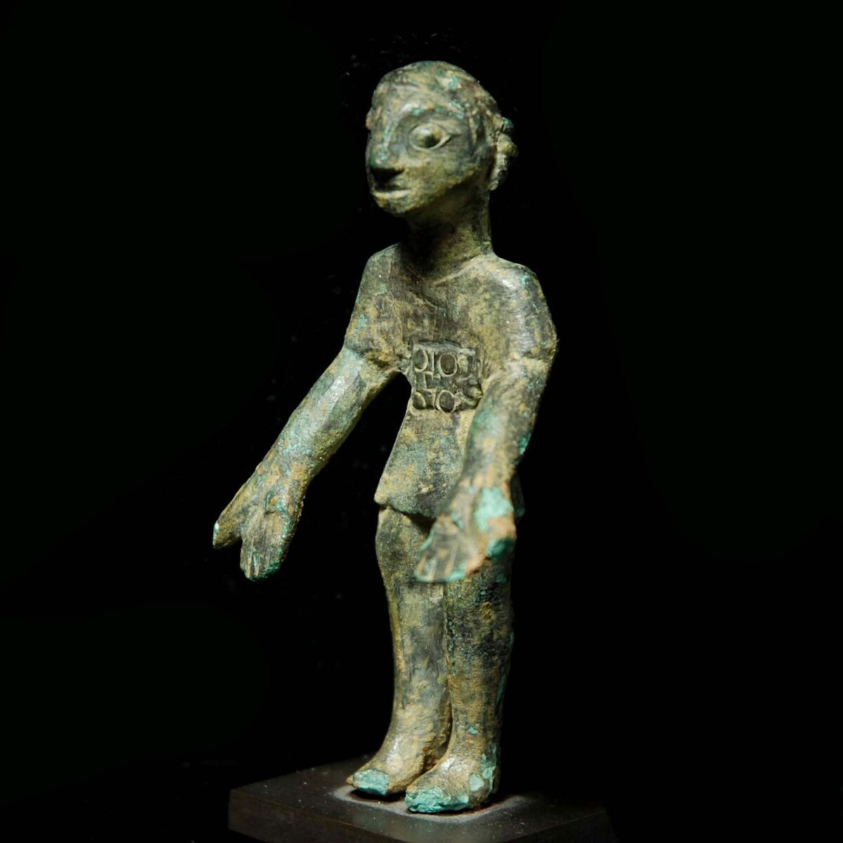 Iberian Bronze idol half left