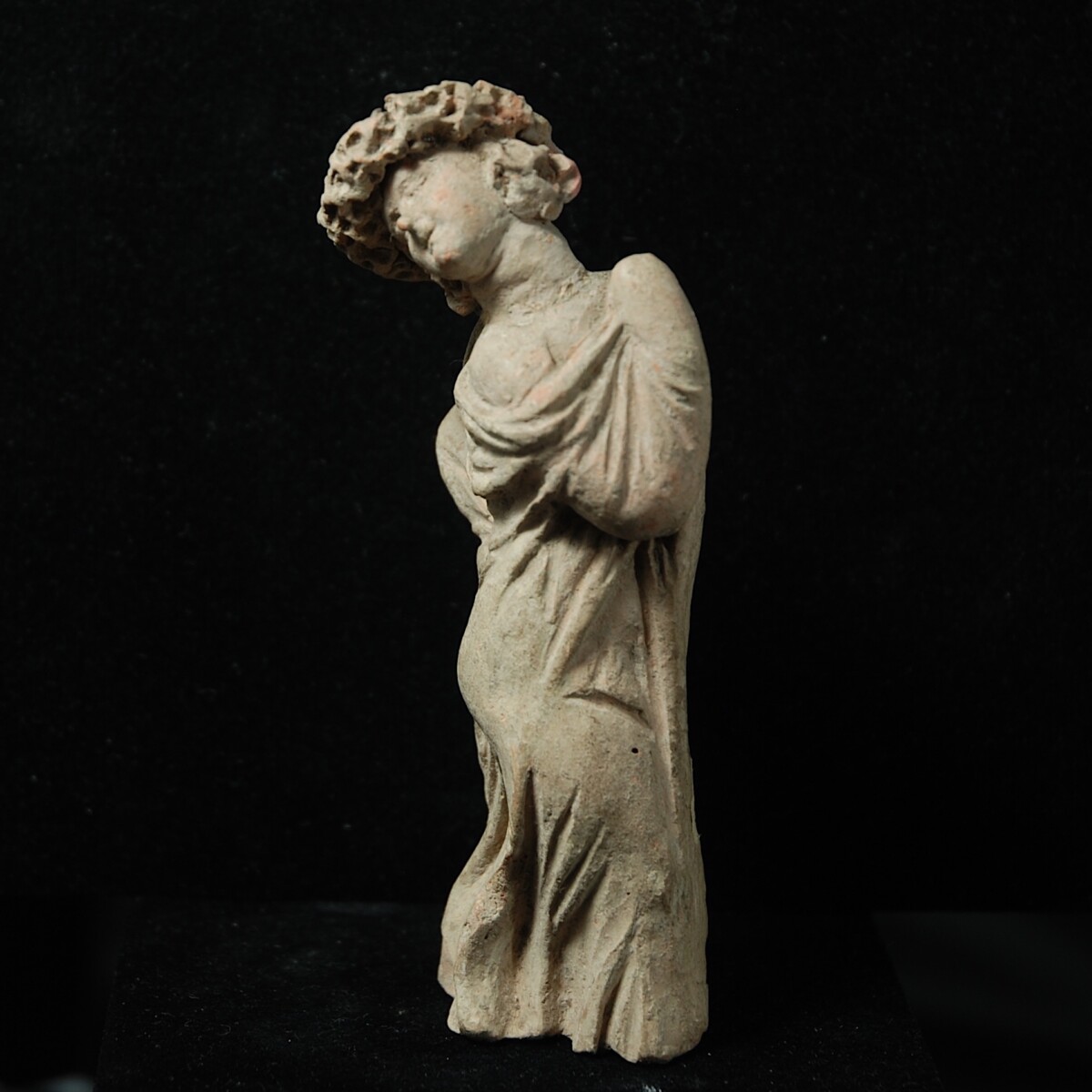 1 Tanagra statuette of a dancing girl left