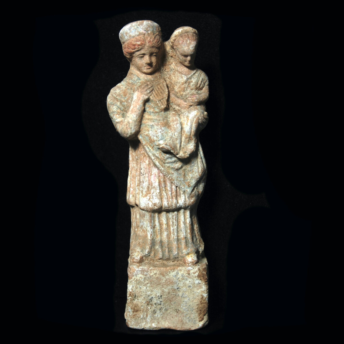 7 Greek hellenistic Tanagra statuette of mother and child