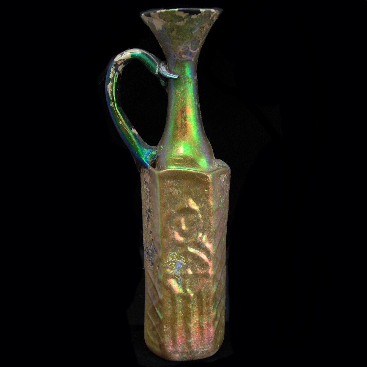Important early Christian hexagonal glass bottle