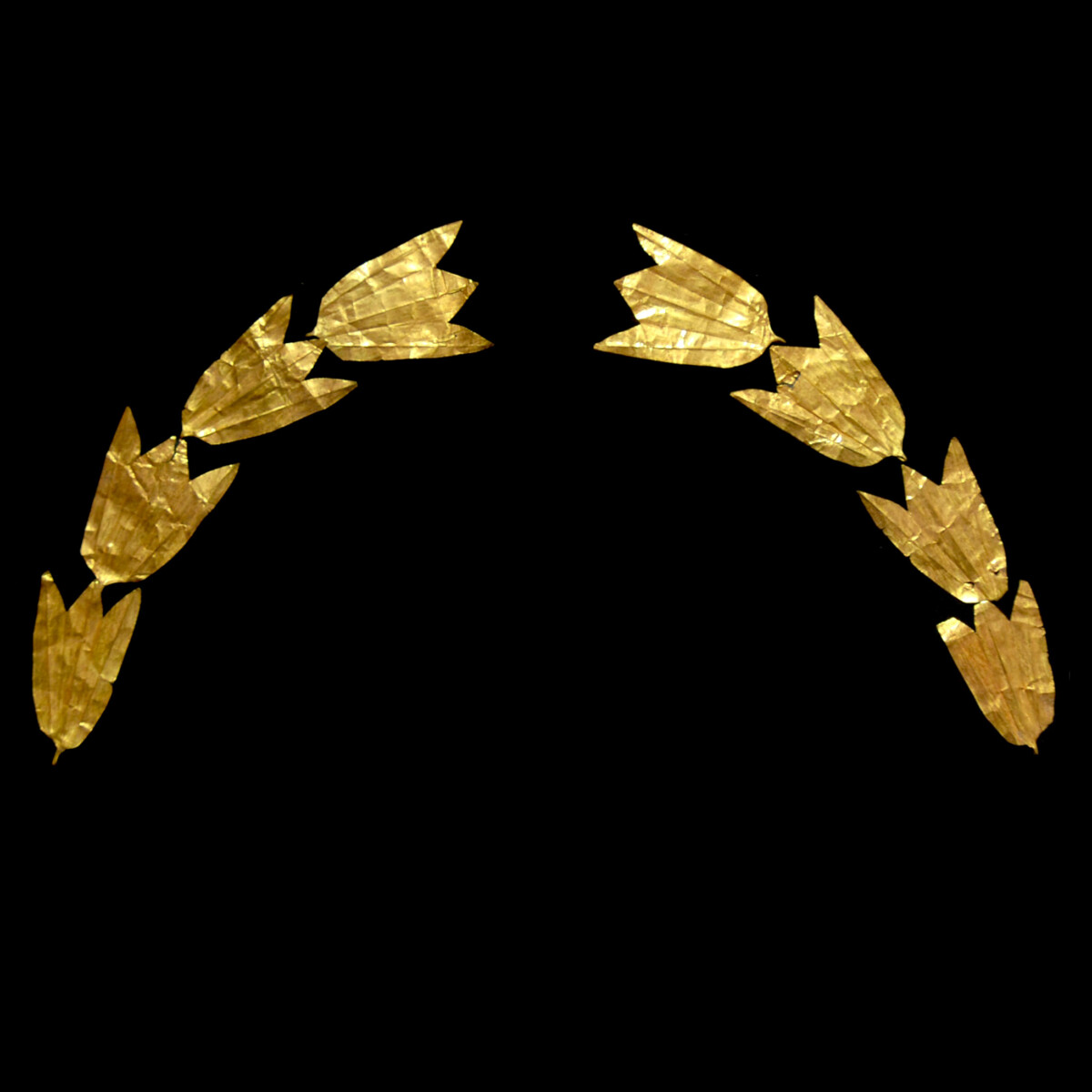 Gold sheets in the form of laurel leaves hellenistic diadem