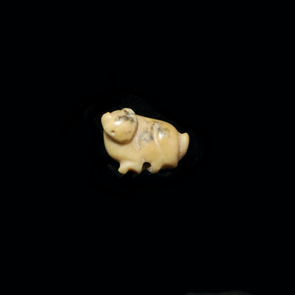 Jemdet Nasr marble seal of a cow