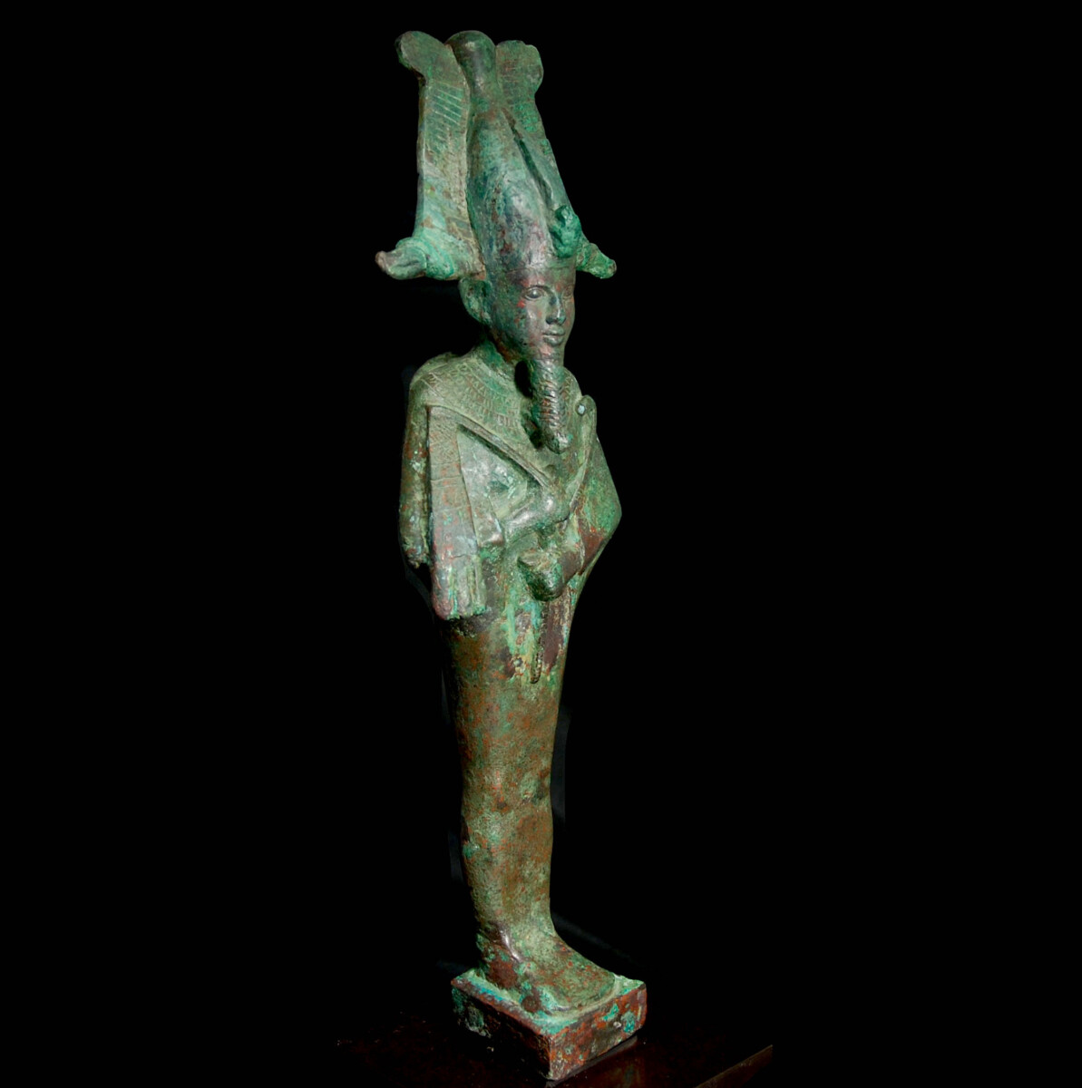 Egyptian large Bronze statue of Osiris half right
