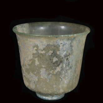 Großer römischer Glasbecher