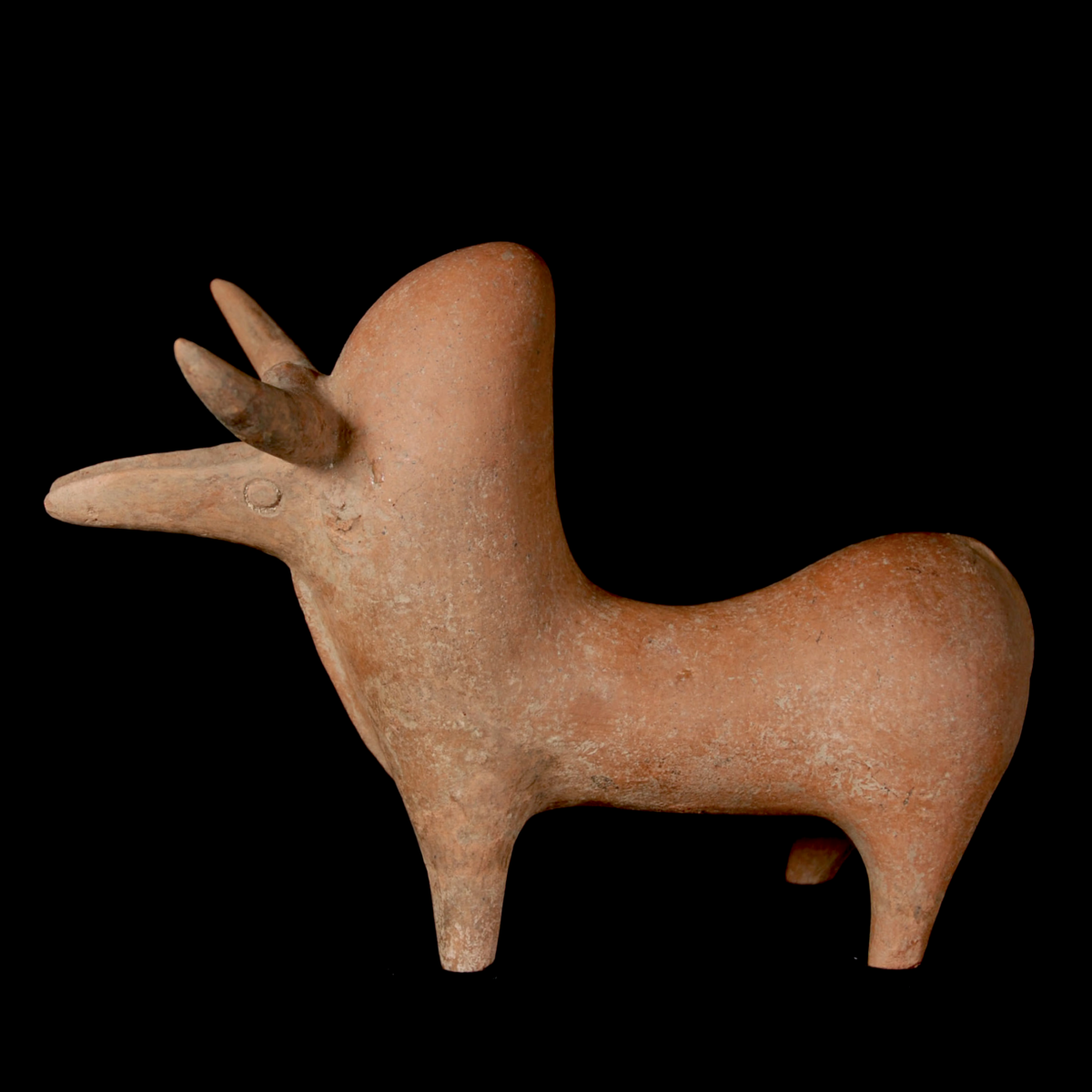 Amlash terracotta bull rhyton left